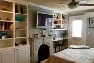 32 Rutland Sq, Boston, MA 02118 - Photo 6