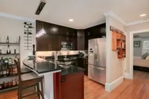 32 Rutland Sq, Boston, MA 02118 - Photo 4