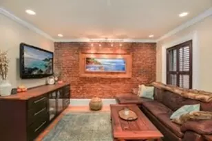 32 Rutland Sq, Boston, MA 02118 - Photo 12
