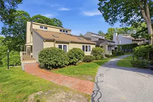 40 Monadnock Dr, Westford, MA 01886 - Photo 2