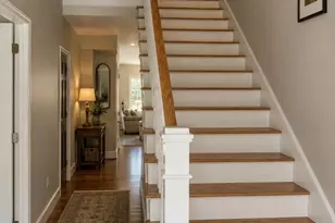 12 Juliana Ave, Nashua, NH 03064 - Photo 2
