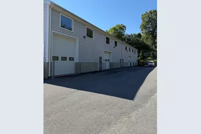 152 Cranberry Hwy, Bourne, MA 02532 - Photo 2