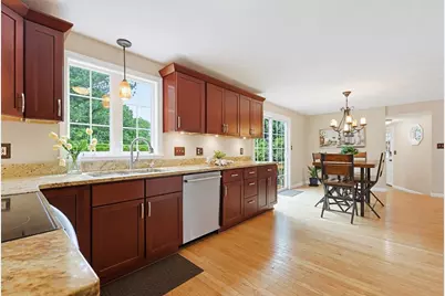 51 Frederick A Nittel Dr, North Attleboro, MA 02760 - Photo 4