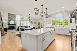 17 Walnut Hill Ln, Cohasset, MA 02025 - Photo 12