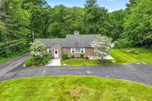 90 Glenview St, Upton, MA 01568 - Photo 2