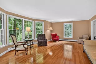 17 Maplewood Rd, Medfield, MA 02052 - Photo 10