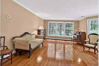 17 Maplewood  Road, Medfield, MA 02052 - Photo 8