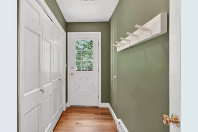 17 Maplewood  Road, Medfield, MA 02052 - Photo 24