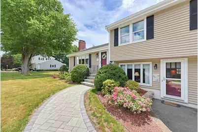 3 Suffolk Dr, Norwood, MA 02062 - Photo 4