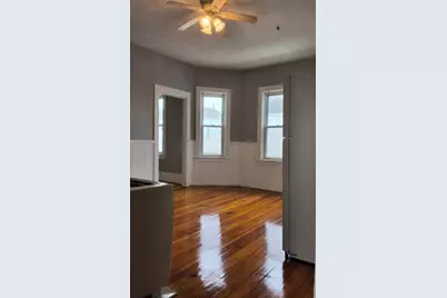 263 Fountain St #3, Fall River, MA 02721 - Photo 2