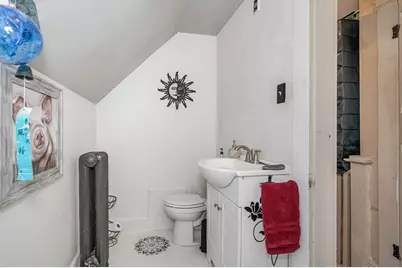 39 Holman Rd, Newton, MA 02466 - Photo 28