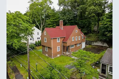 39 Holman Rd, Newton, MA 02466 - Photo 2