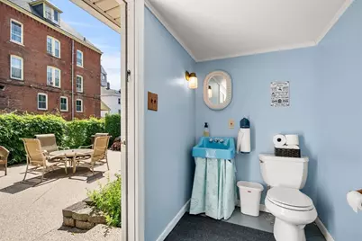 52 Mount Washington St, Lowell, MA 01854 - Photo 32