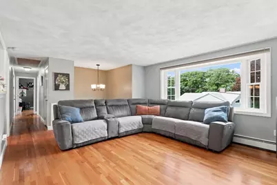52 Oak Ridge Circle, Lynn, MA 01904 - Photo 6