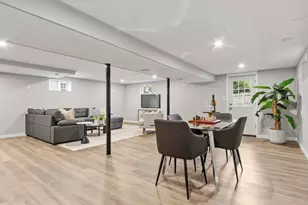 68 Charles St, Boston, MA 02136 - Photo 32