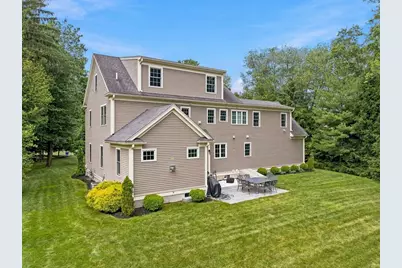 7 Davis Rd, Bedford, MA 01730 - Photo 34