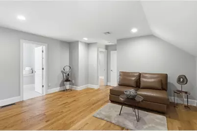 7 Davis Rd, Bedford, MA 01730 - Photo 28
