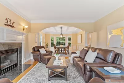 33 Nutmeg Ln, North Andover, MA 01845 - Photo 6