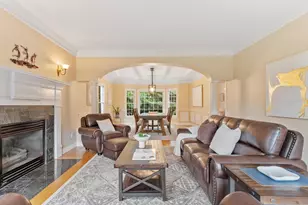 33 Nutmeg Ln, North Andover, MA 01845 - Photo 6