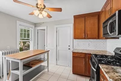 328 Beech St #2, Boston, MA 02131 - Photo 14