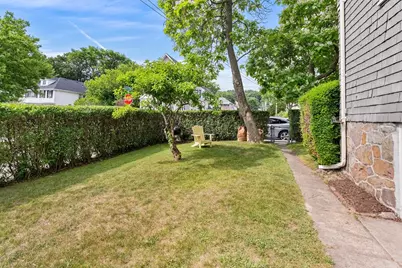 328 Beech St #2, Boston, MA 02131 - Photo 30