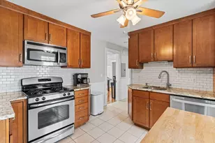 328 Beech St, Boston, MA 02131 - Photo 18