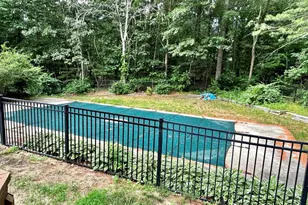 290 Center St, Pembroke, MA 02359 - Photo 32