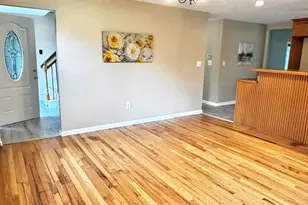 290 Center St, Pembroke, MA 02359 - Photo 16
