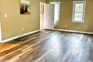290 Center St, Pembroke, MA 02359 - Photo 10