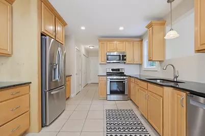 25 Sullivan Way, Foxboro, MA 02035 - Photo 2
