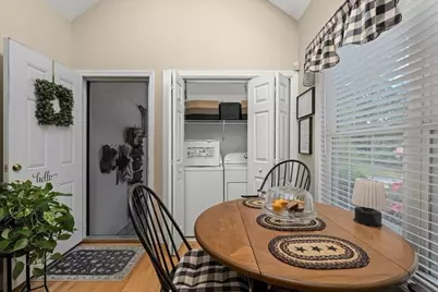 19 Cortland Grove Dr #19, Shrewsbury, MA 01545 - Photo 6