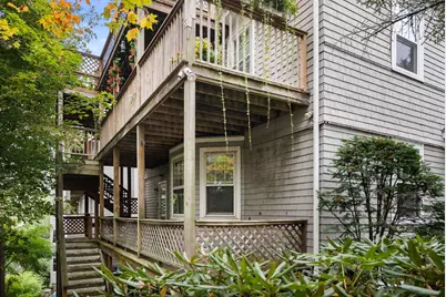 36 Cummings Rd #4, Boston, MA 02135 - Photo 18