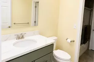 164 Weatherstone Dr, Worcester, MA 01604 - Photo 6