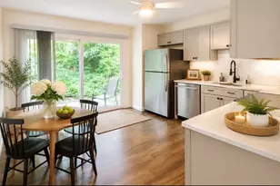 164 Weatherstone Dr, Worcester, MA 01604 - Photo 2