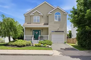 42 Jennifer Ln, Malden, MA 02148 - Photo 1