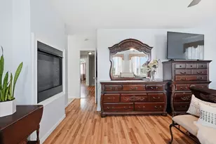42 Jennifer Ln, Malden, MA 02148 - Photo 24