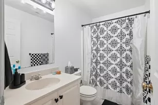 42 Jennifer Ln, Malden, MA 02148 - Photo 30