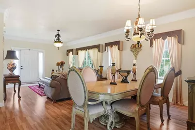 42 Jennifer Ln, Malden, MA 02148 - Photo 10