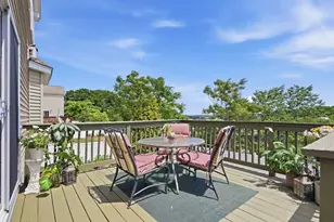 42 Jennifer Ln, Malden, MA 02148 - Photo 18