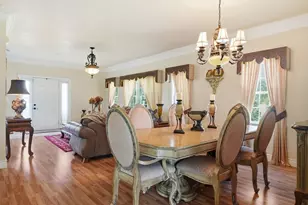 42 Jennifer Ln, Malden, MA 02148 - Photo 10