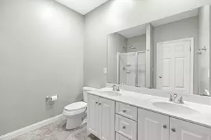 17 Hepatica Dr, North Andover, MA 01845 - Photo 20