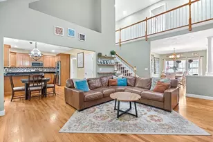 17 Hepatica Dr, North Andover, MA 01845 - Photo 8