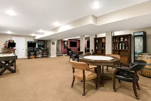 17 Hepatica Dr, North Andover, MA 01845 - Photo 32