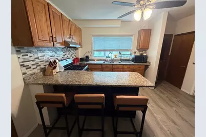 454 Chandler St, Worcester, MA 01602 - Photo 12