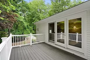 9 Hammersmith Dr, Saugus, MA 01906 - Photo 36