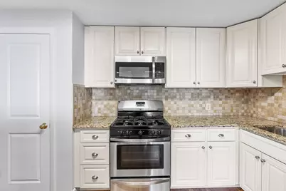 215 Massachusetts Ave #12, Arlington, MA 02474 - Photo 4