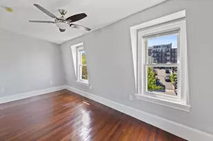 24 Emerson St, Boston, MA 02127 - Photo 6
