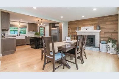 7 Stuart Pl, Westfield, MA 01085 - Photo 8