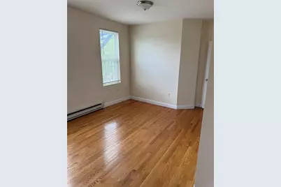 220 Middlesex Ave #4, Medford, MA 02155 - Photo 6