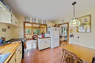 10 Waldron Rd, Braintree, MA 02184 - Photo 12